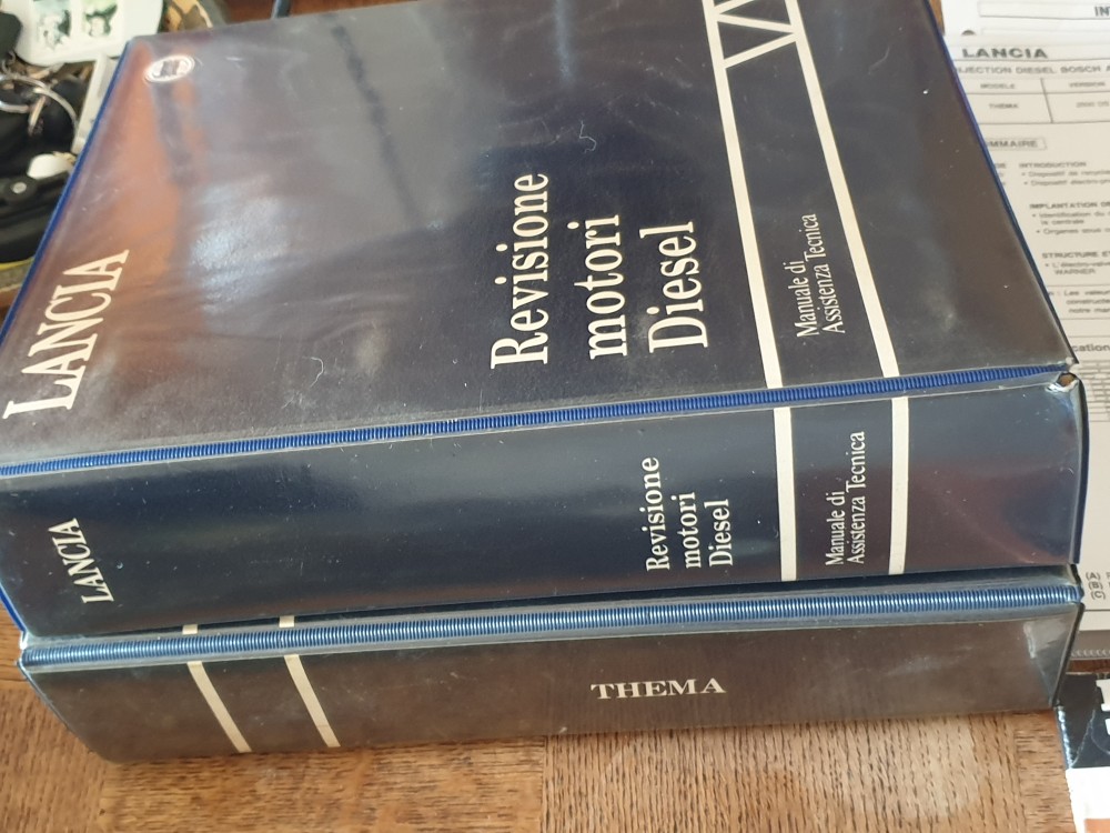 classeurs thema volume 1 et revision moteur diesel phase 3 thema.jpg